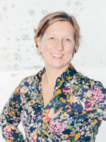 A portrait picture of Katrin Ruppel.